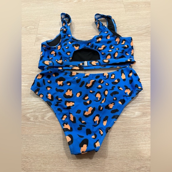 NWOT SHEIN Swim SXY Summer Beach Printed Round Neck Wireless Bikini Swimwear Set - Picture 6 of 8